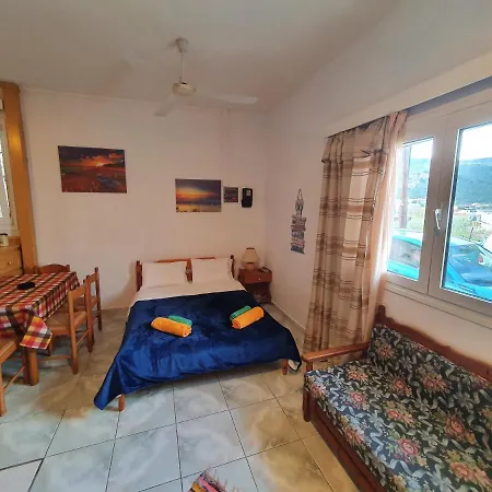 Bella's * Skiathos Chora